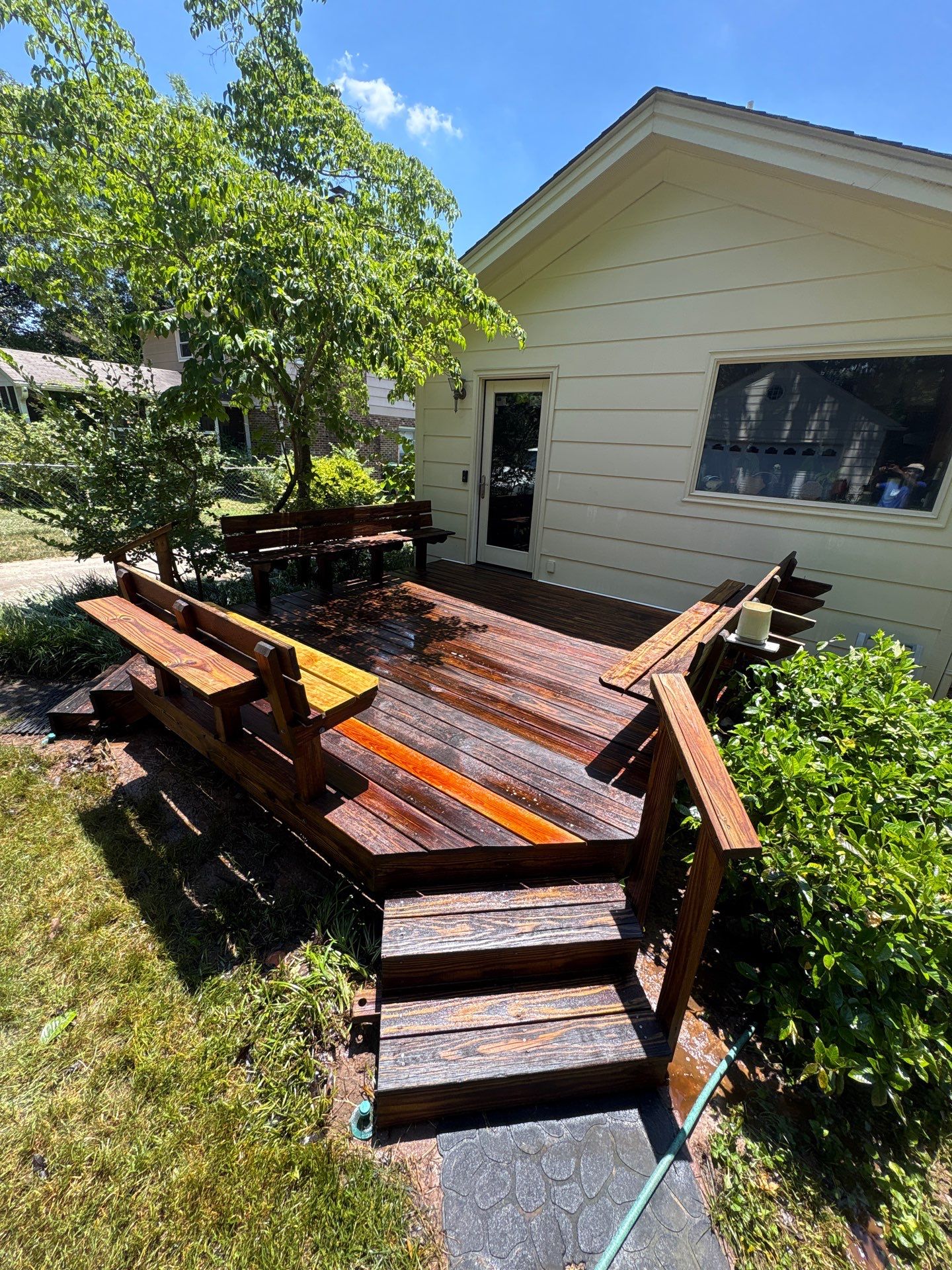 Deck using Wood Sealant by DuraSeal
