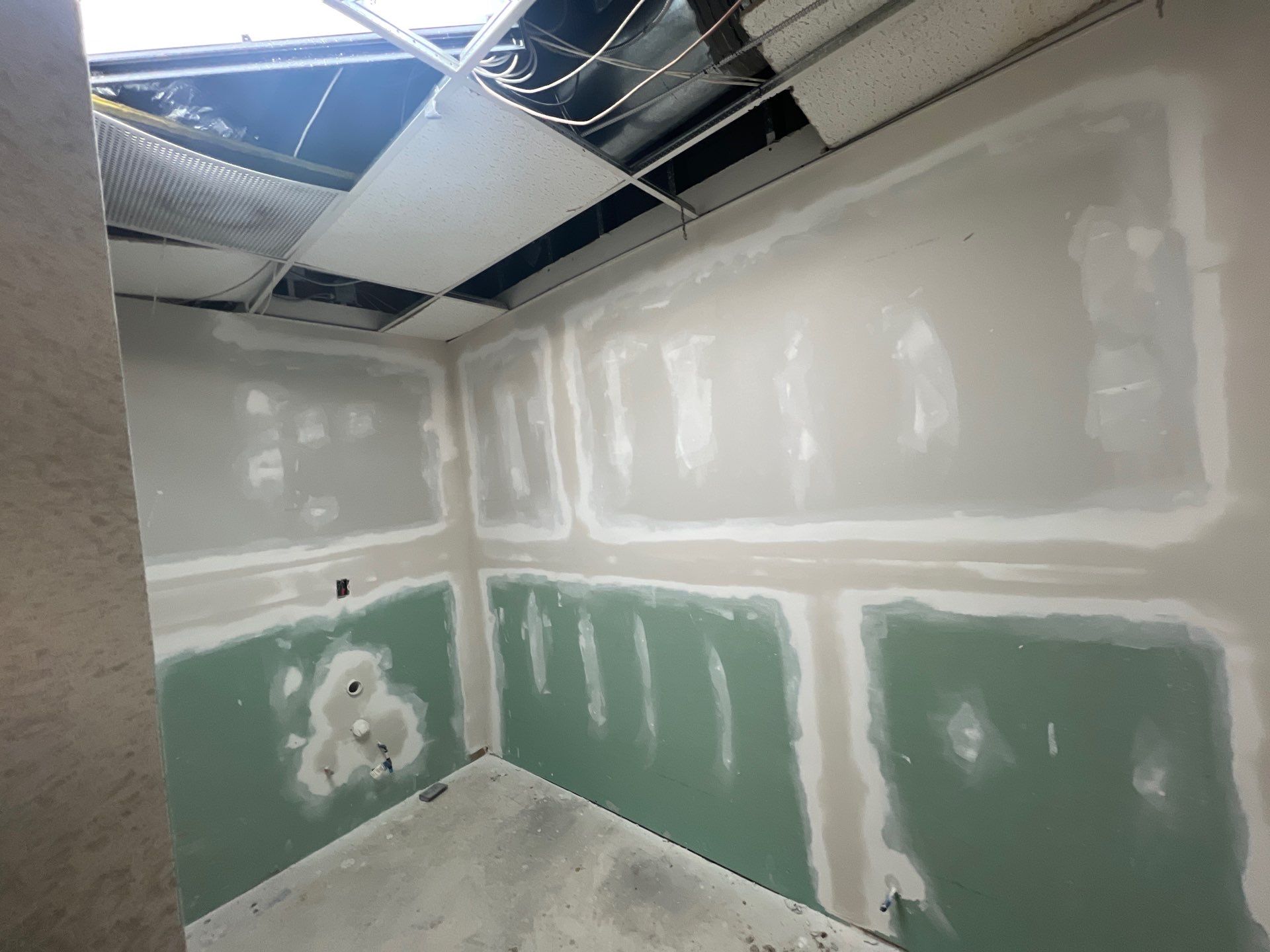 C-Store renovation at Dallas Life by EL-GC LLC 