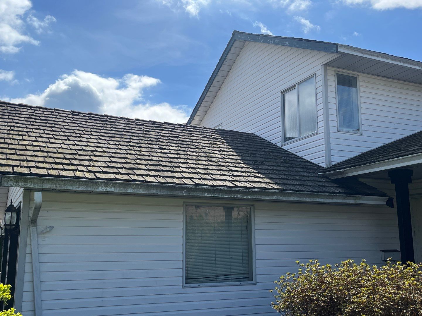 Residential Cedar ReRoofing Installation using OC Oakridge shingles by Top Notch Roofing Inc