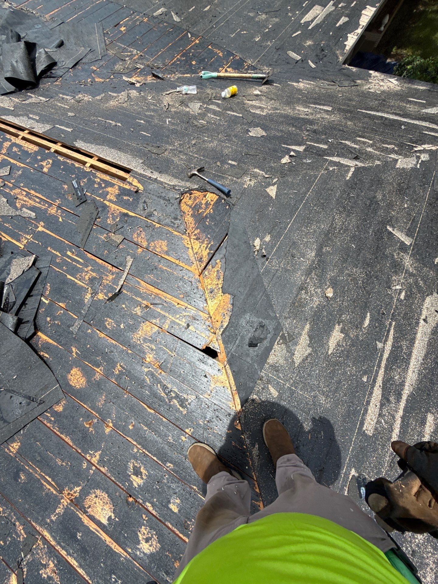 Project in St. Petersburg 33710 by Mitchell Roofing Company LLC 
