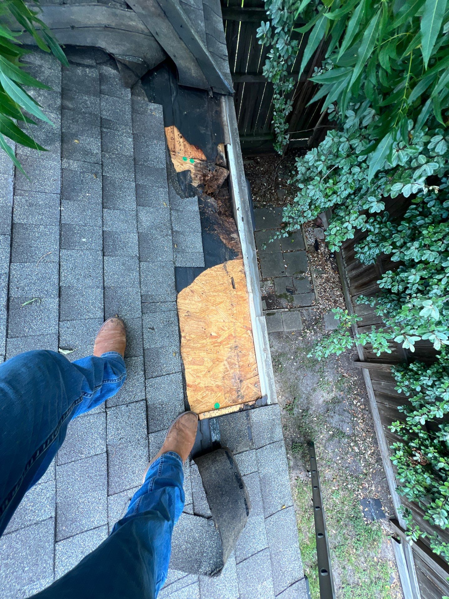 Residential Roofing Repair using Owen's Corning Duration (Lifetime) Shingles by Roof Repair Company