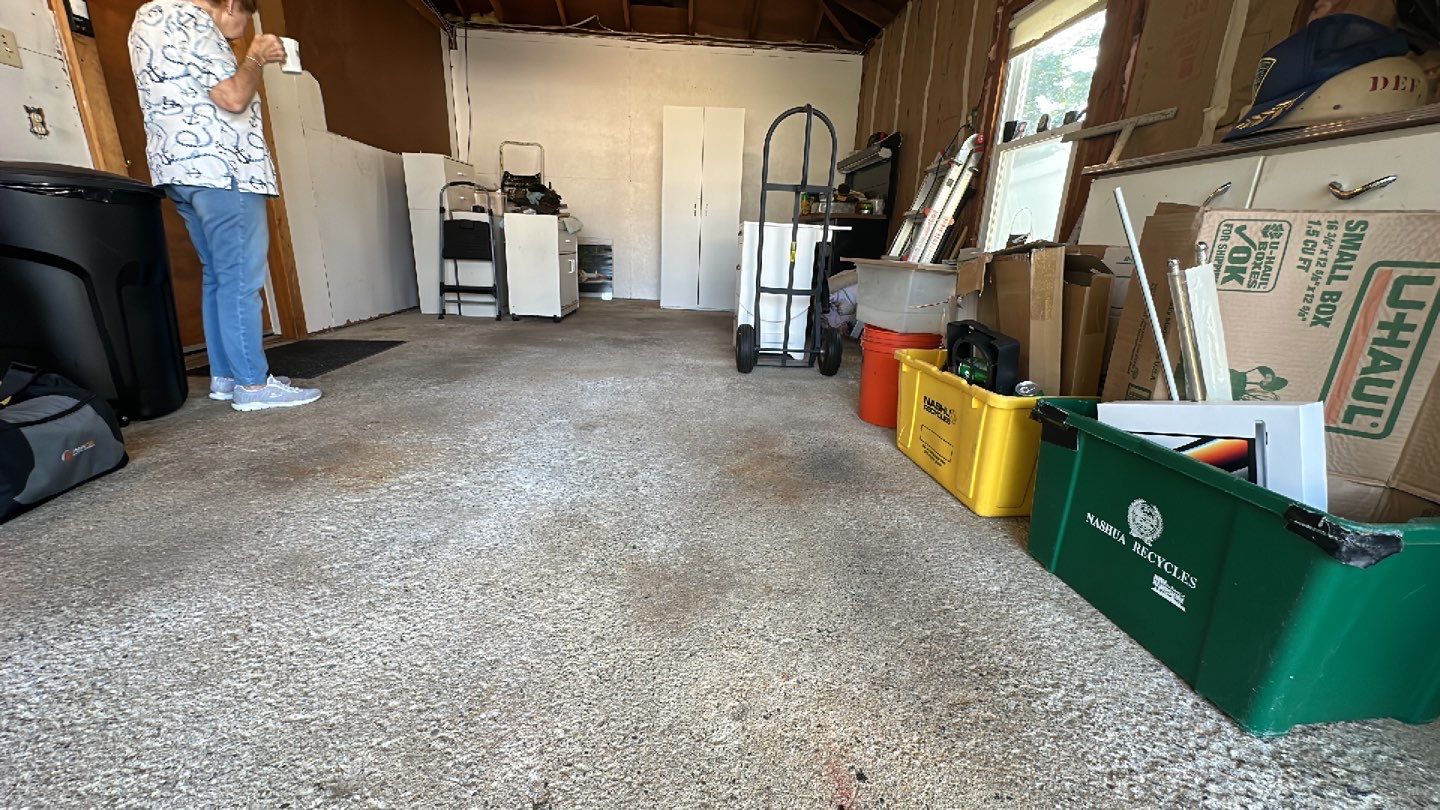 Garage in Nashua, NH 03060 by Symphony Concrete Coatings