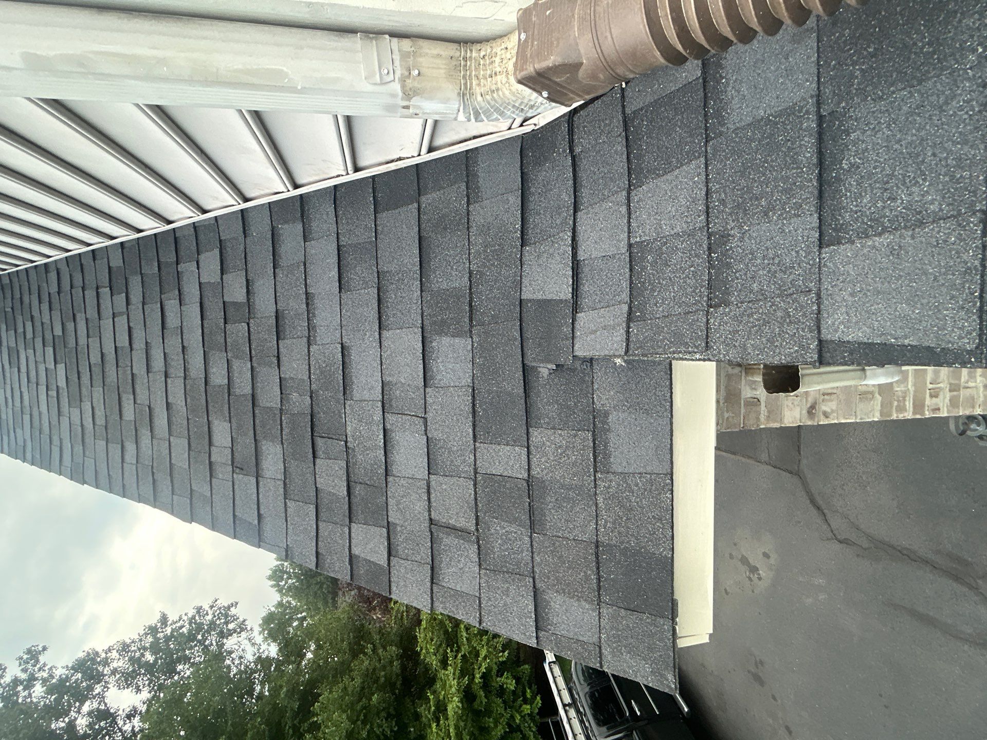 Great Falls : residential Roof with CertainTeed Landmark Pro in Max Def Moire Black  by RM Banning, Inc.