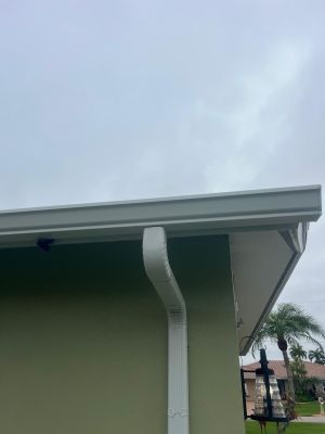6-Inch Seamless Gutter Installation in Cape Coral FL