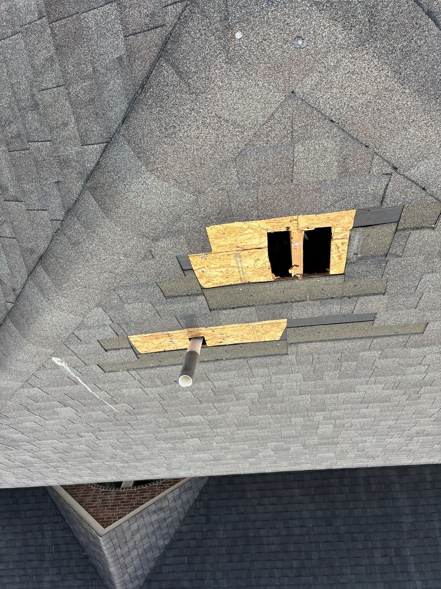 Residential Roofing Installation using Owen's Corning Duration (Lifetime) Shingles by Roof Repair Company