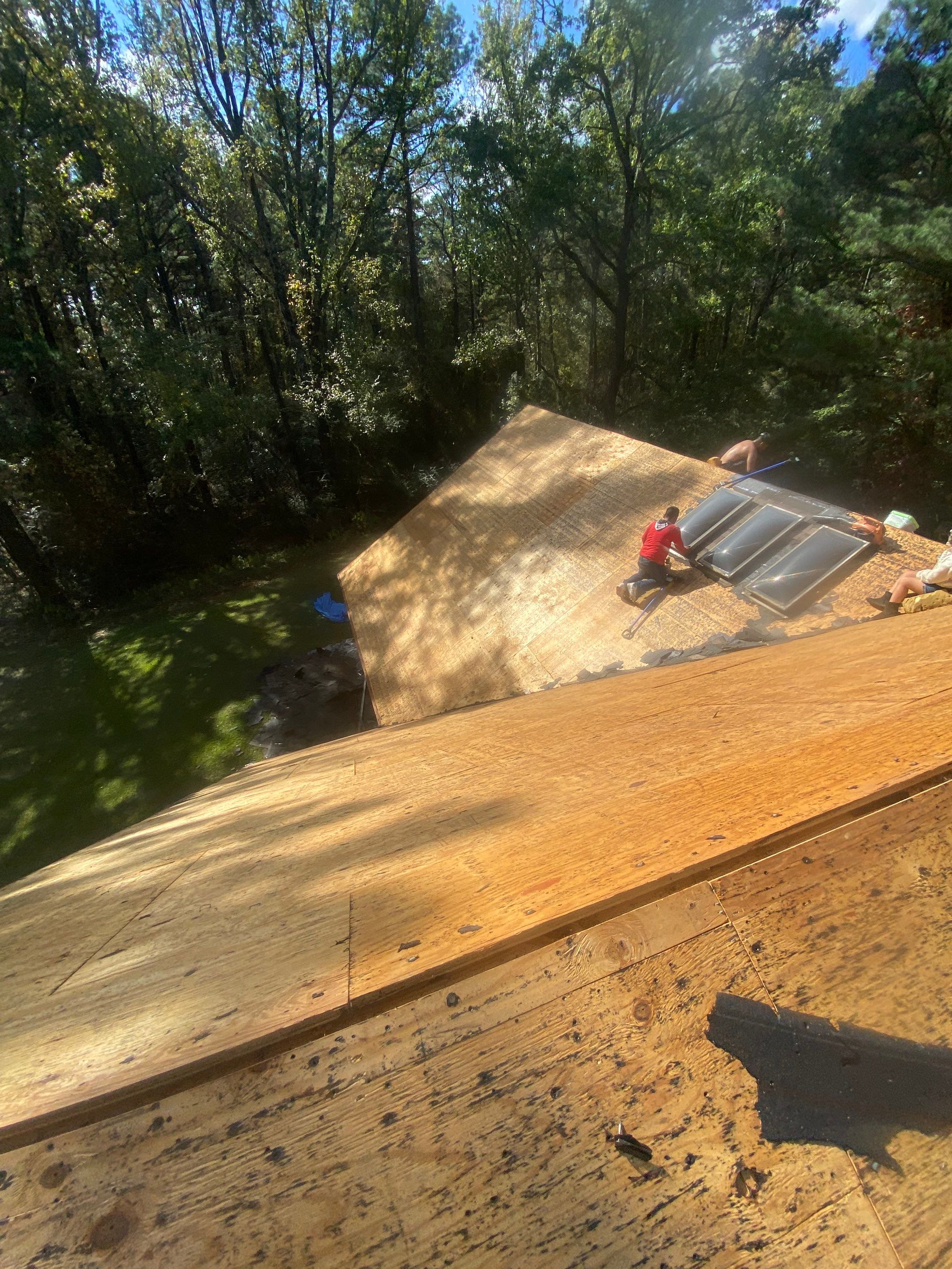 Residential Roofing Repair using Malarkey Highlander: Natural Wood by Hostetler Roofing