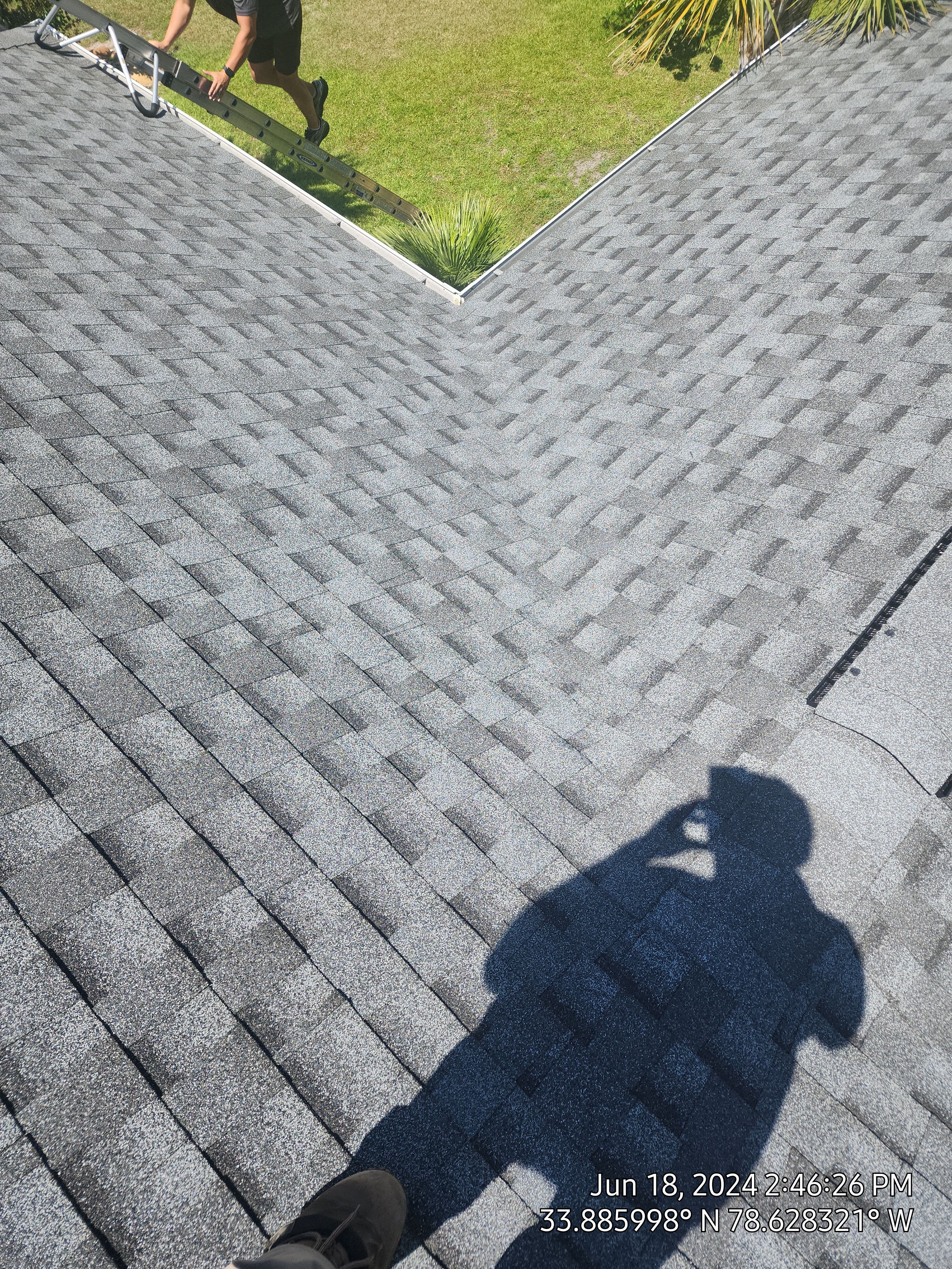 GAF HDZ - Pewter  by Linta Roofing