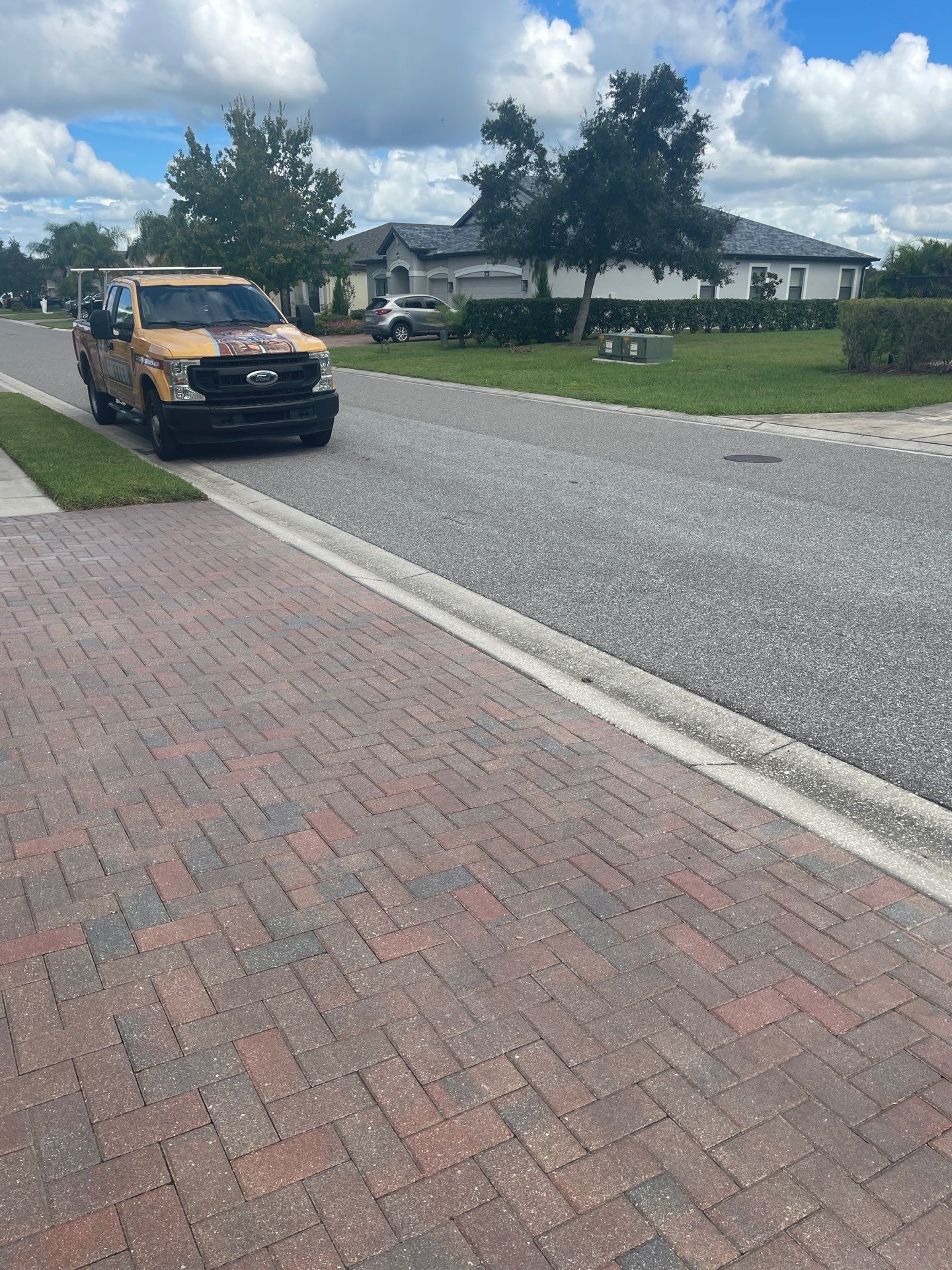 K-Style Seamless Gutter Installation in Bradenton FL by Gutter Professors