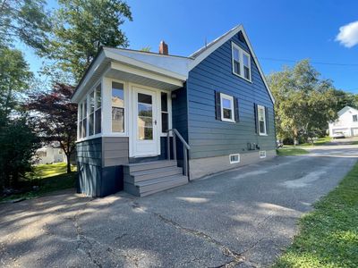 Complete Exterior Painting and Color Transformation in Waterville