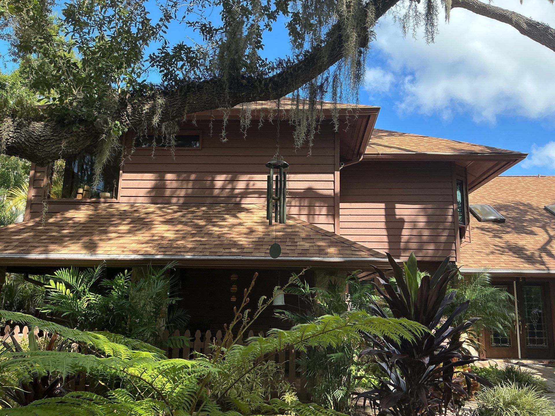 6-inch Seamless Gutters Installed in Sarasota FL by Gutter Professors
