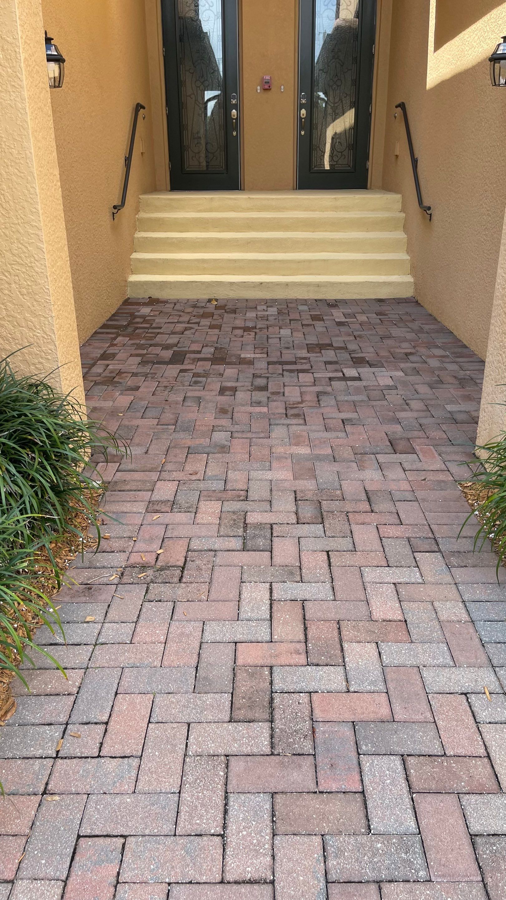 HOA Paver Driveway & Sidewalk Cleaning in Sarasota National, Venice, FL | Sunshine AquaWash by Sunshine AquaWash