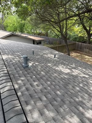Residential Roof Replacement using GAF - HDZ - Weathered Wood