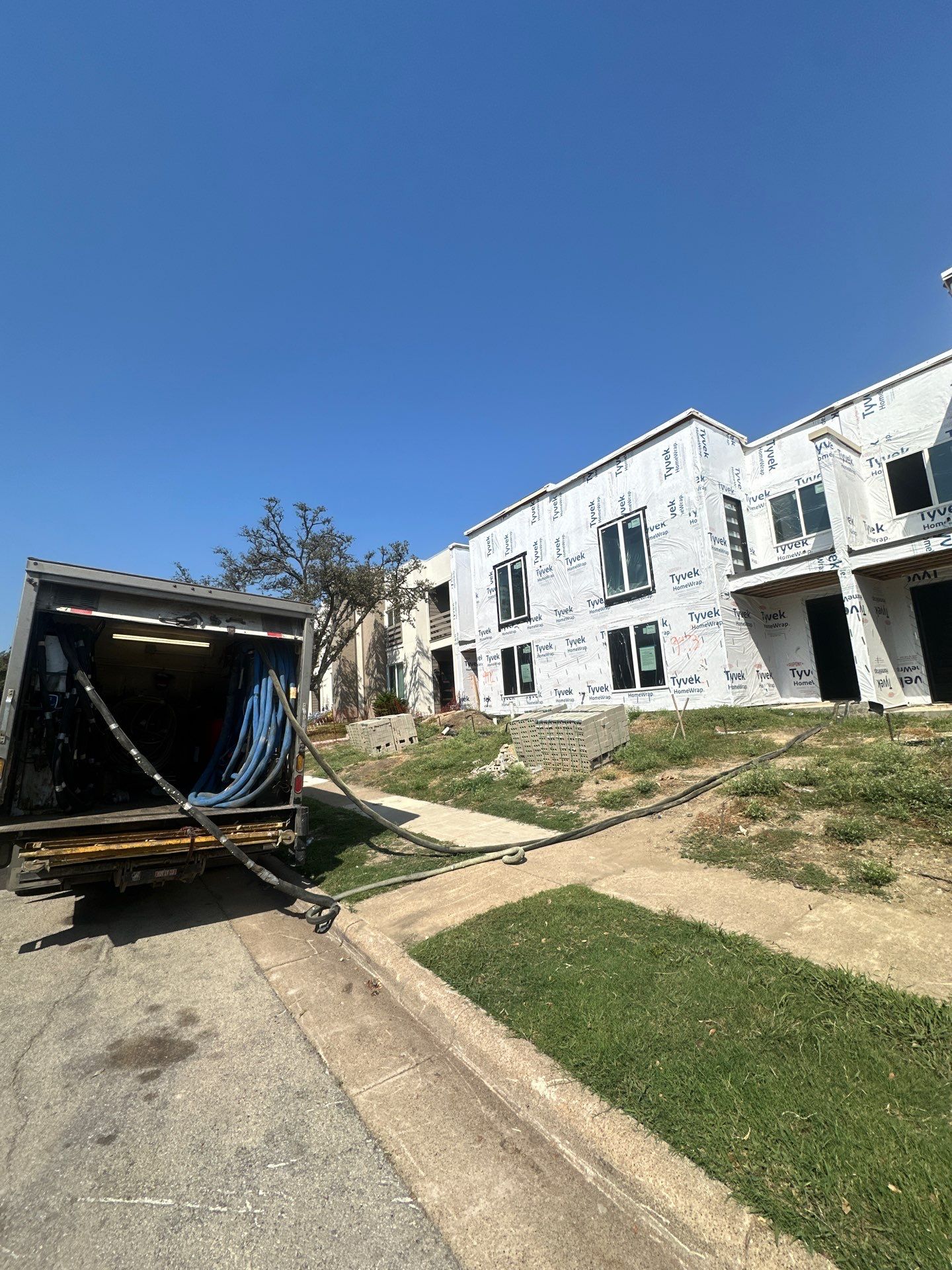 Batt/ Spray foam insulation by Apex Insulation Solutions