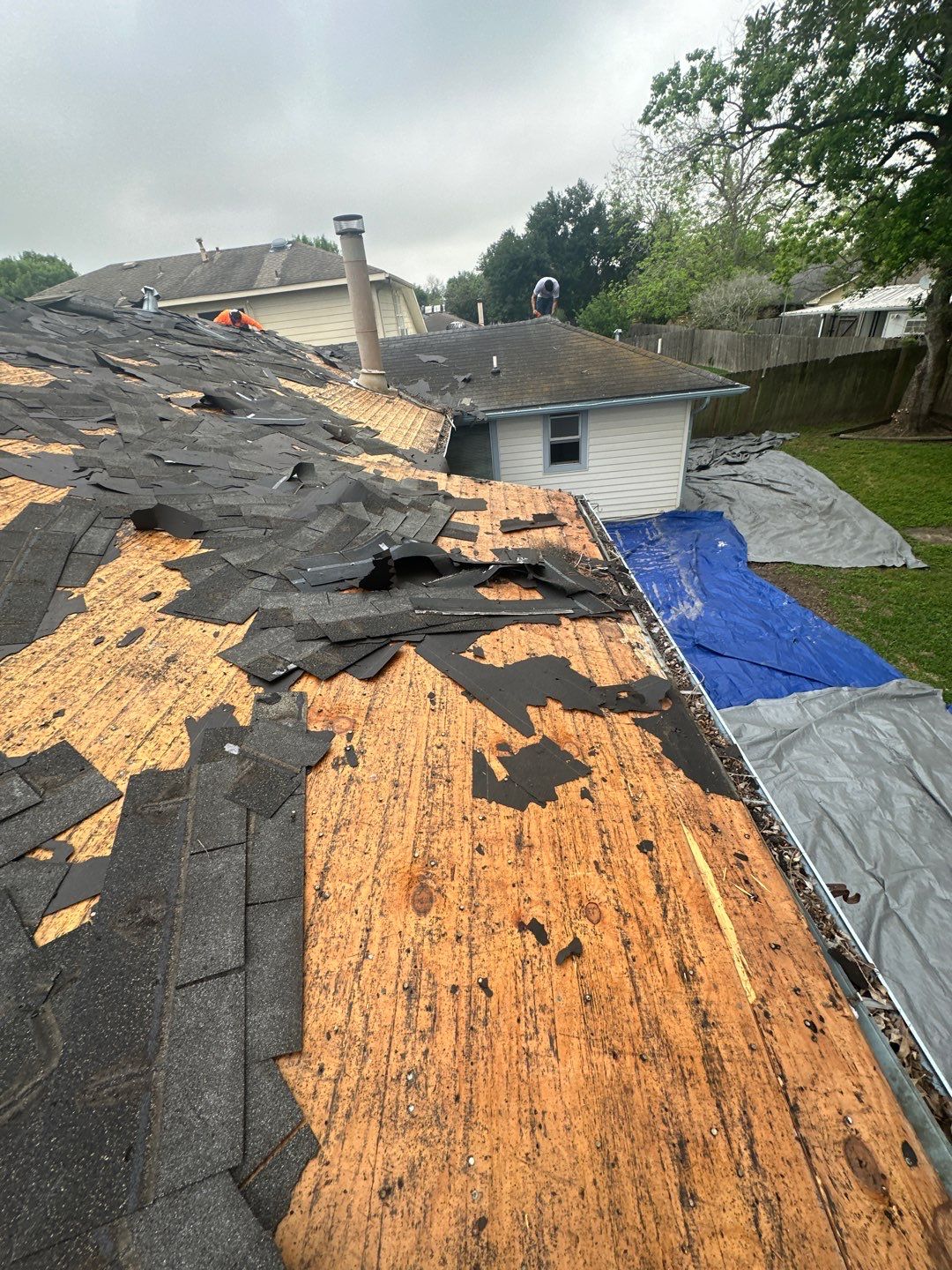 Residential Roofing Installation using Owen's Corning Duration (Lifetime) Shingles by Roof Repair Company