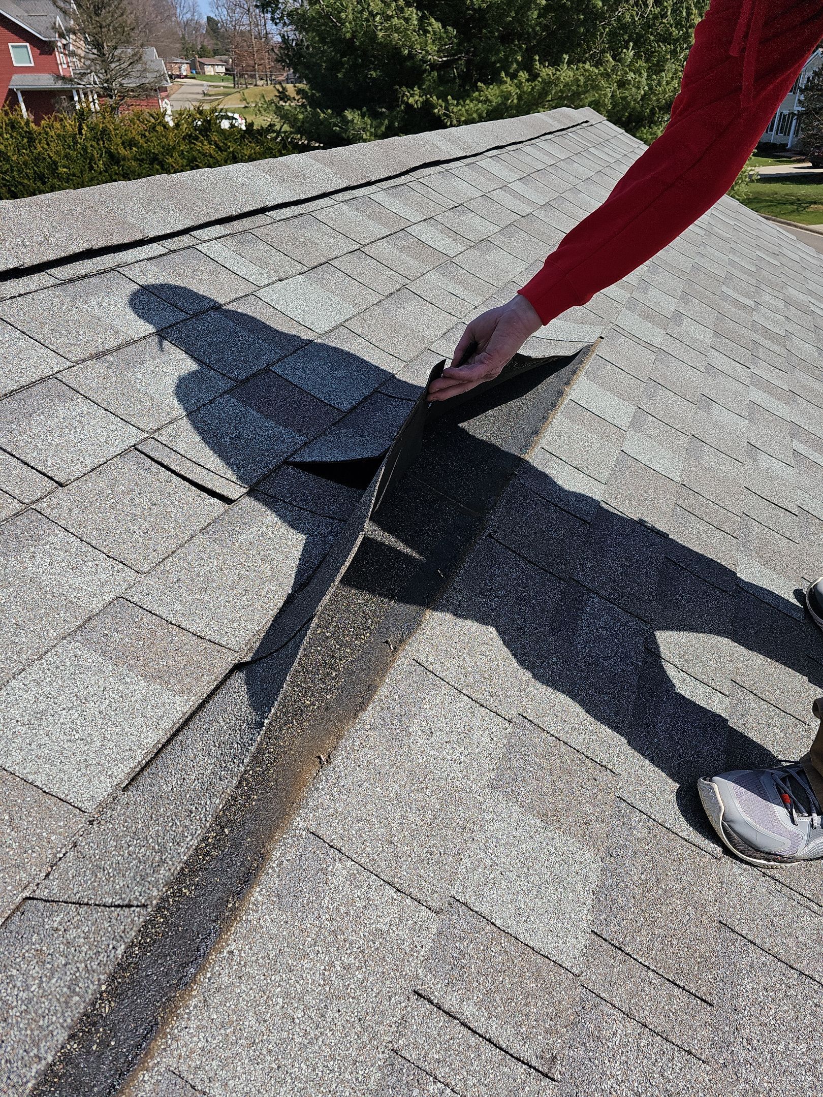 ATLAS PINNACLE HP W/SCOTCHGARD HEARTHSTONE  by Eagle Eye Roofing