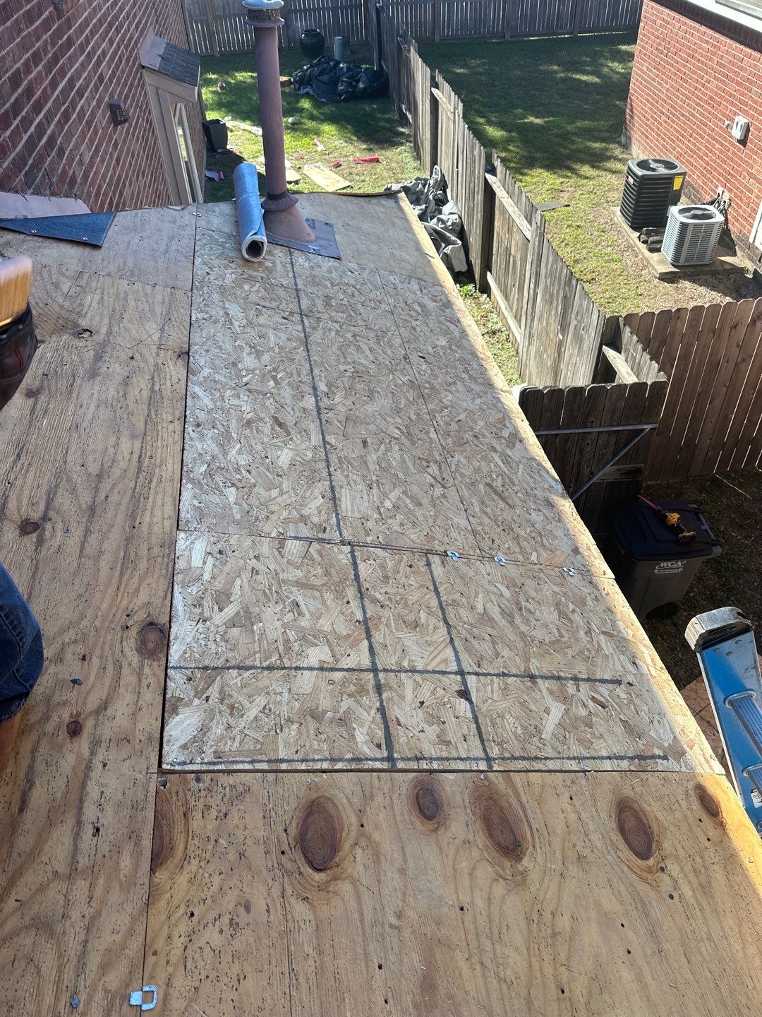 Residential Roofing Installation using Owen's Corning Duration (Lifetime) Shingles by Roof Repair Company