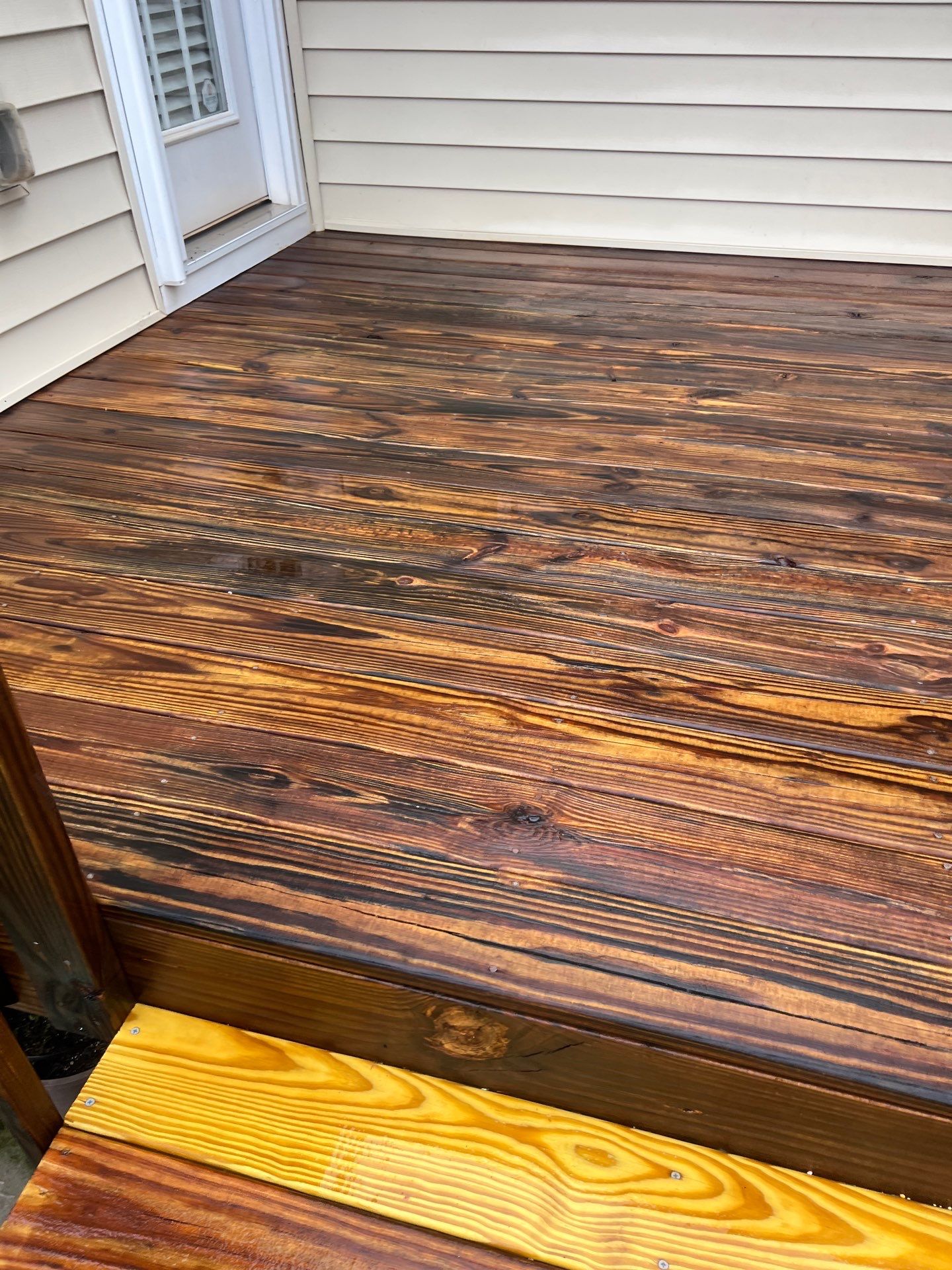 Weathered Deck using Wood Sealant by DuraSeal