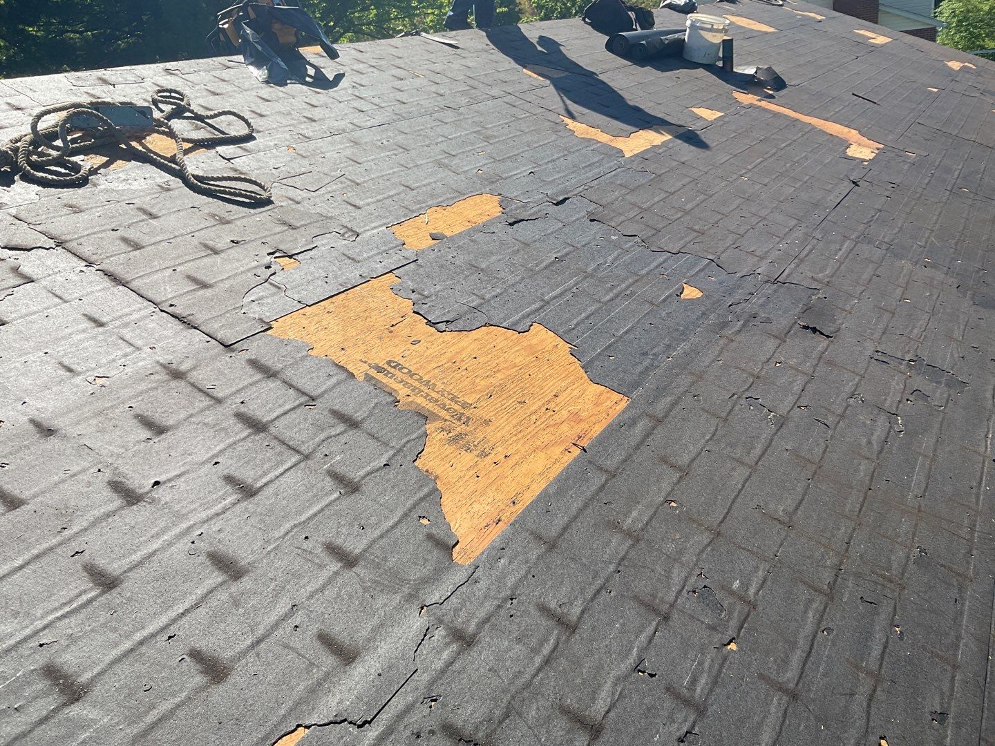 Residential Roofing Installation using Landmark Shingles Color Weatherwood by Alpha Design Services