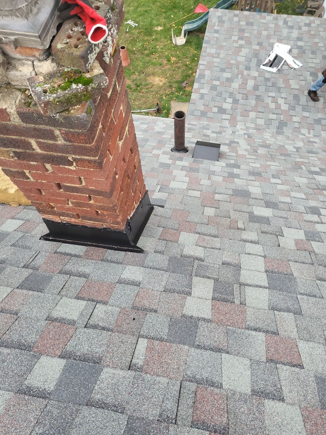 ATLAS PINNACLE COLOR: SUMMER STORM DRIP EDGE: TUXEDO GRAY by Eagle Eye Roofing