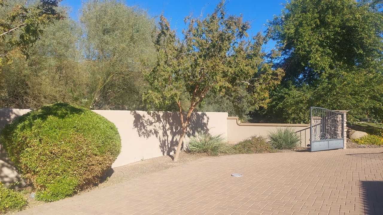 8,600 s.f. Single Family Home in Paradise Valley Arizona 85253 by Crash of Rhinos Painting & Garage Floors