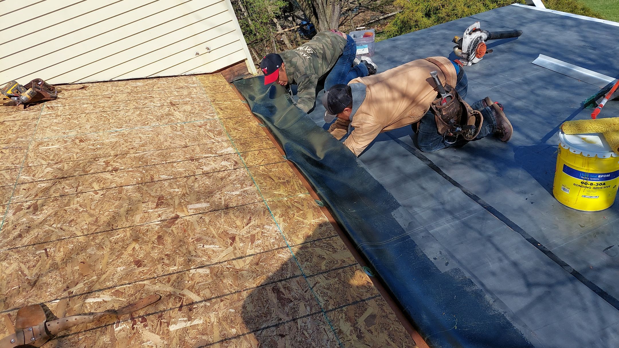 Black Shadow & Rubber by Tamlin Roofing