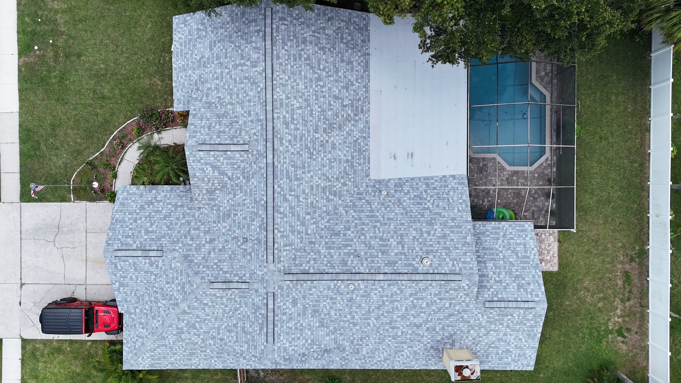 Roof Replacement in Valrico, FL by Shingle Masters Roofing