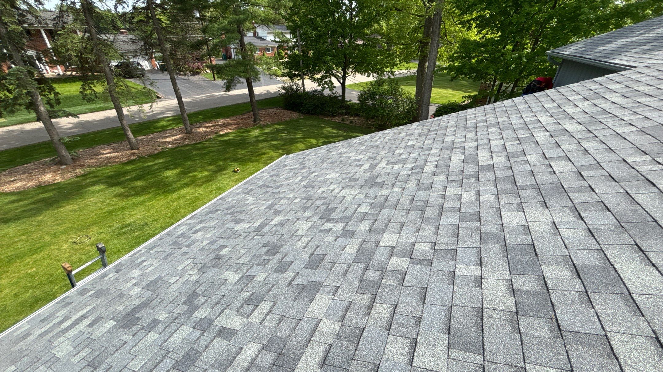 Roof Replacement using Owens Corning Tru Definitions by 180 Contractors