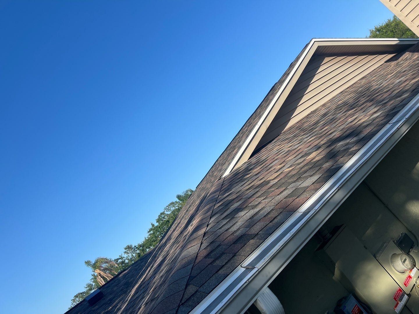 Owens Corning Designer Series (Summer Harvest) by RoofGuru AI LLC