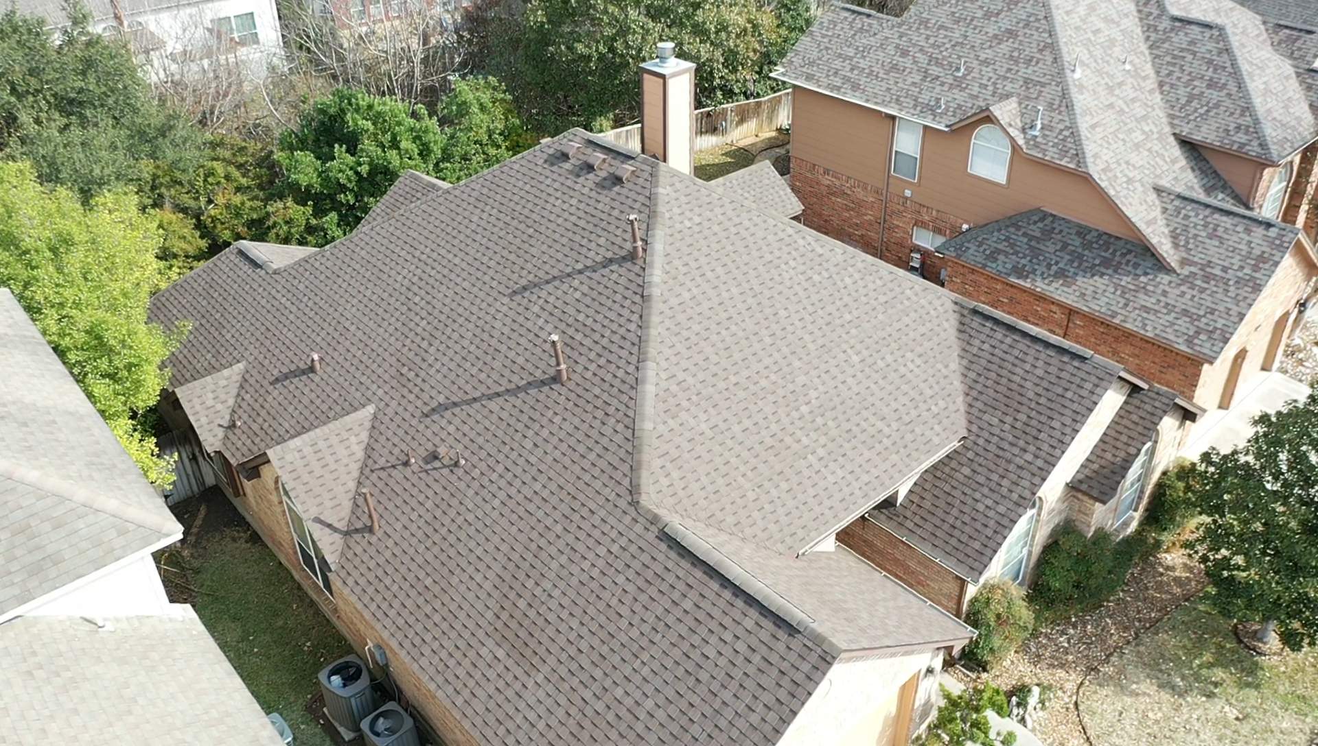 Residential Roof Replacement using Pinnacle Pristine 30 Year Laminate Shingles by Premier Roofing and Contracting