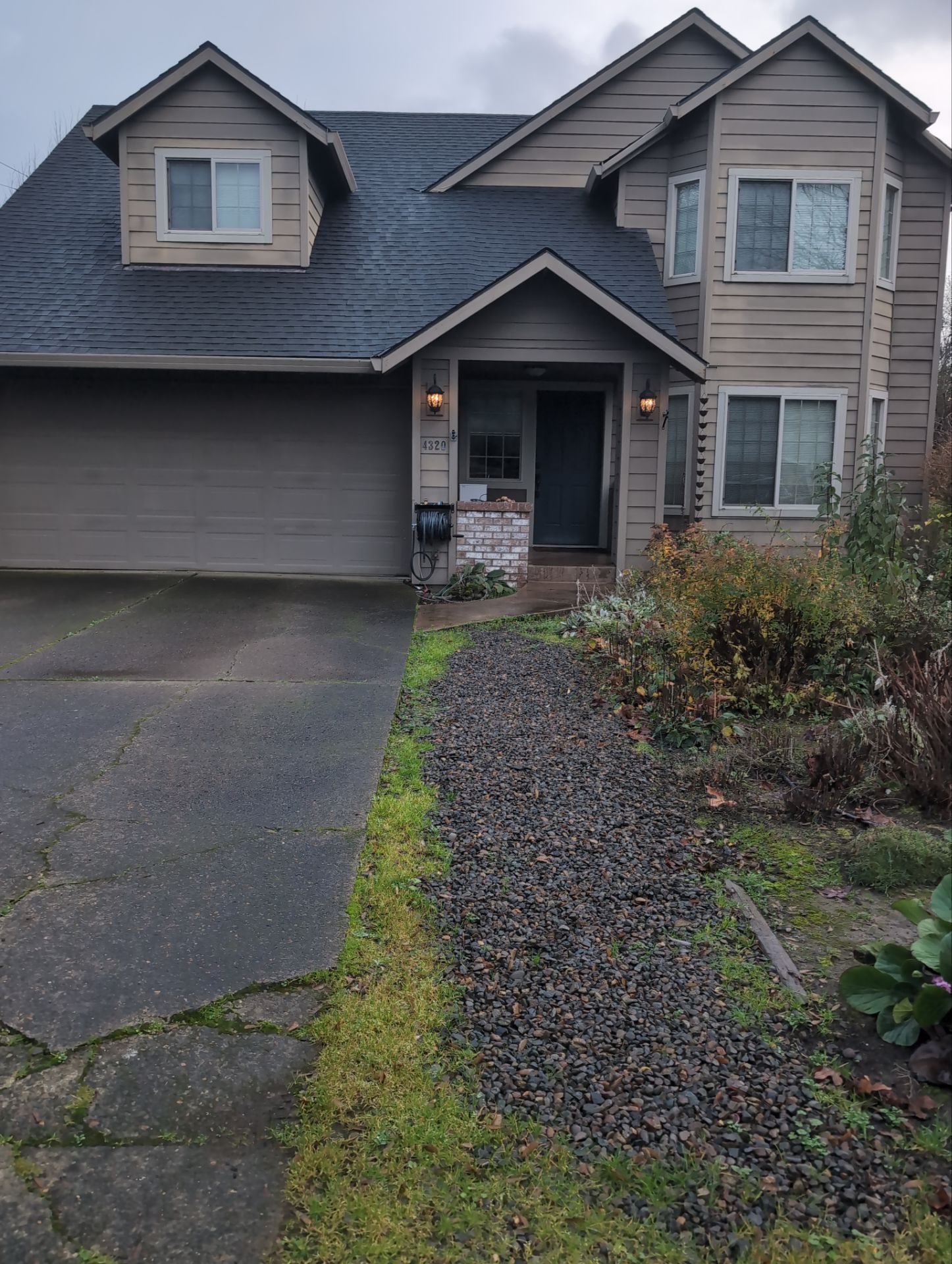 House Cleaning service performed in West Linn by Cloud 9 Professional Cleaning Services