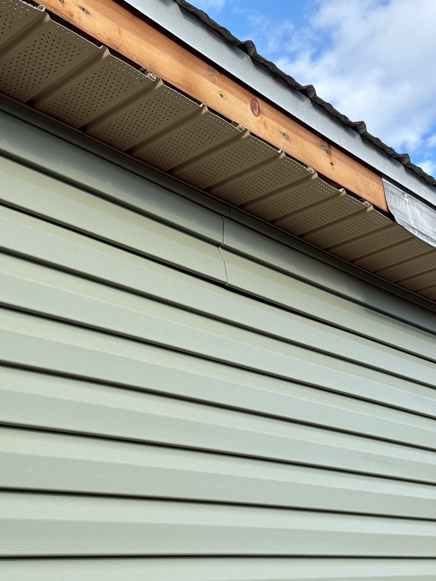 Vinyl Siding Replacement and Patio Door Installation in Elizabethville by Esh Builders