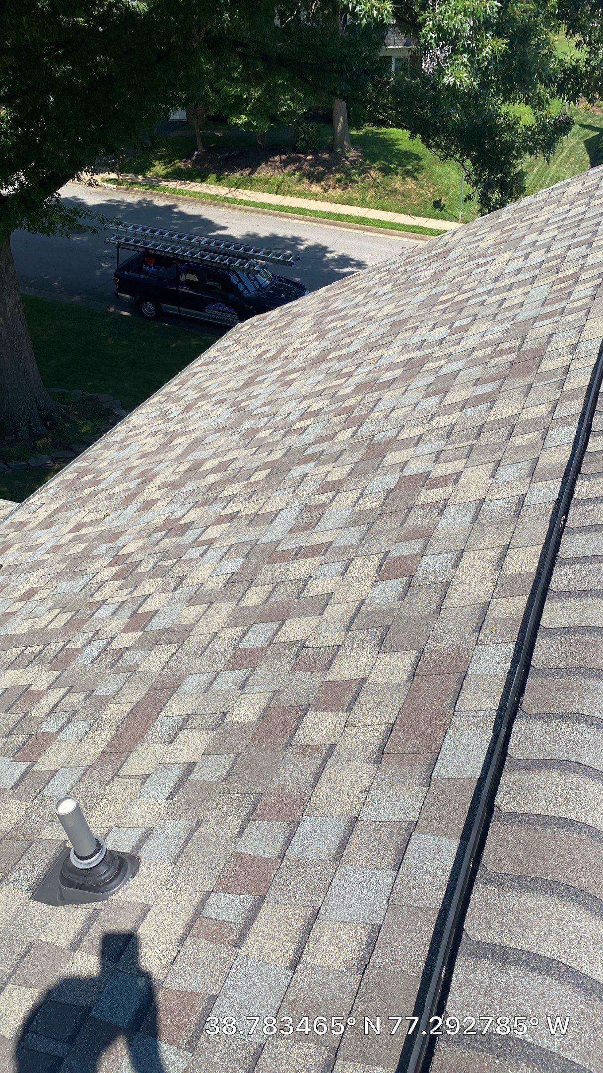 Burke: CertainTeed Landmark Pro Architectural Shingles in Max Def Weathered Wood by RM Banning, Inc.