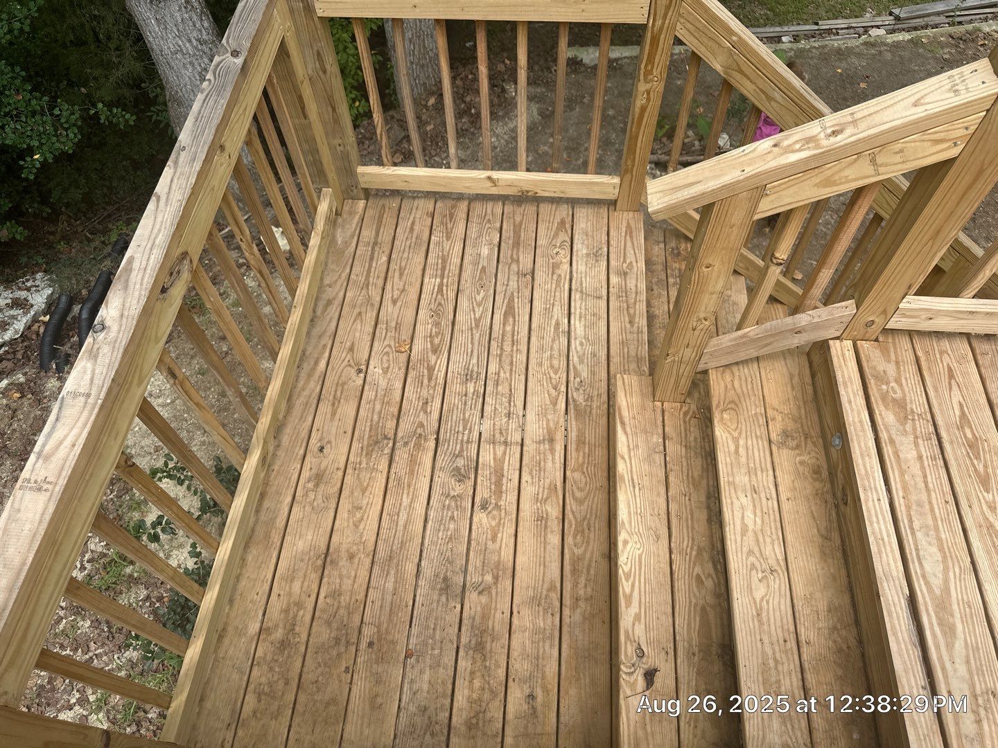 Wood Deck using Wood Sealant by DuraSeal