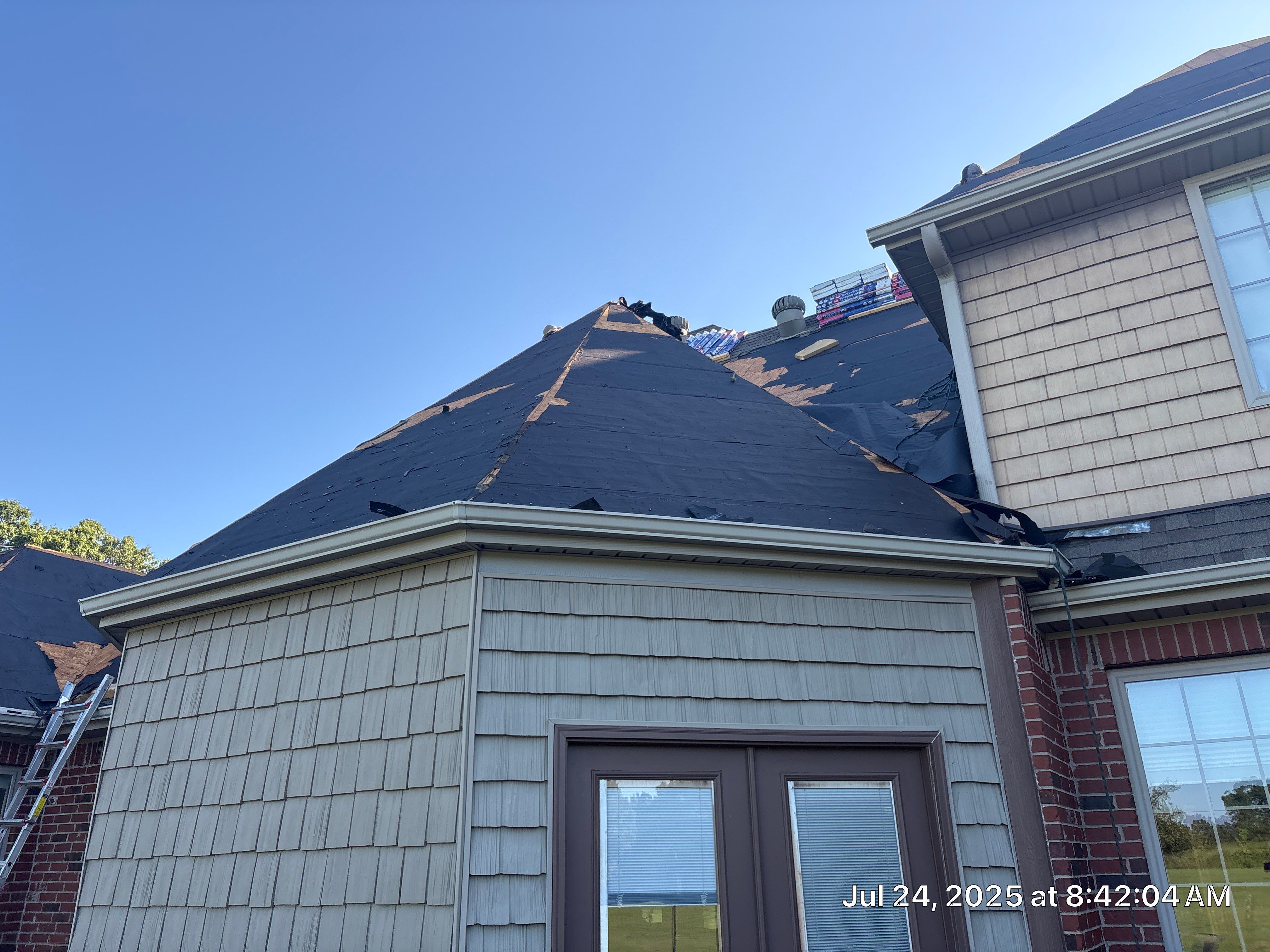 Residential Roof Installation In Siloam Springs, AR by Ozark Mountain Roofing