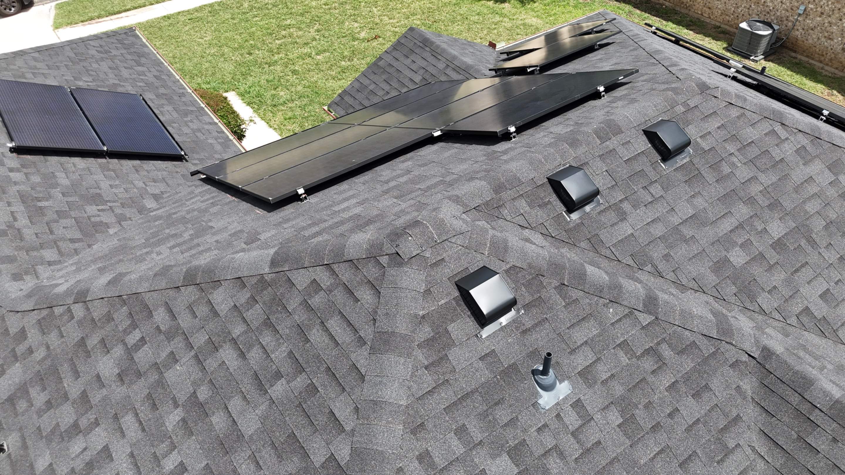 Brilliant Black - Malarkey Vista by RoofsOnly.com