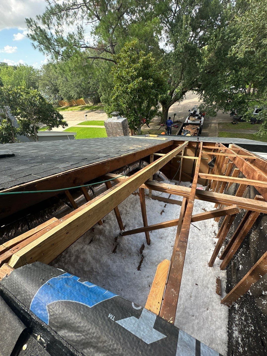 Roof Replacement Houston by Roof Repair Company