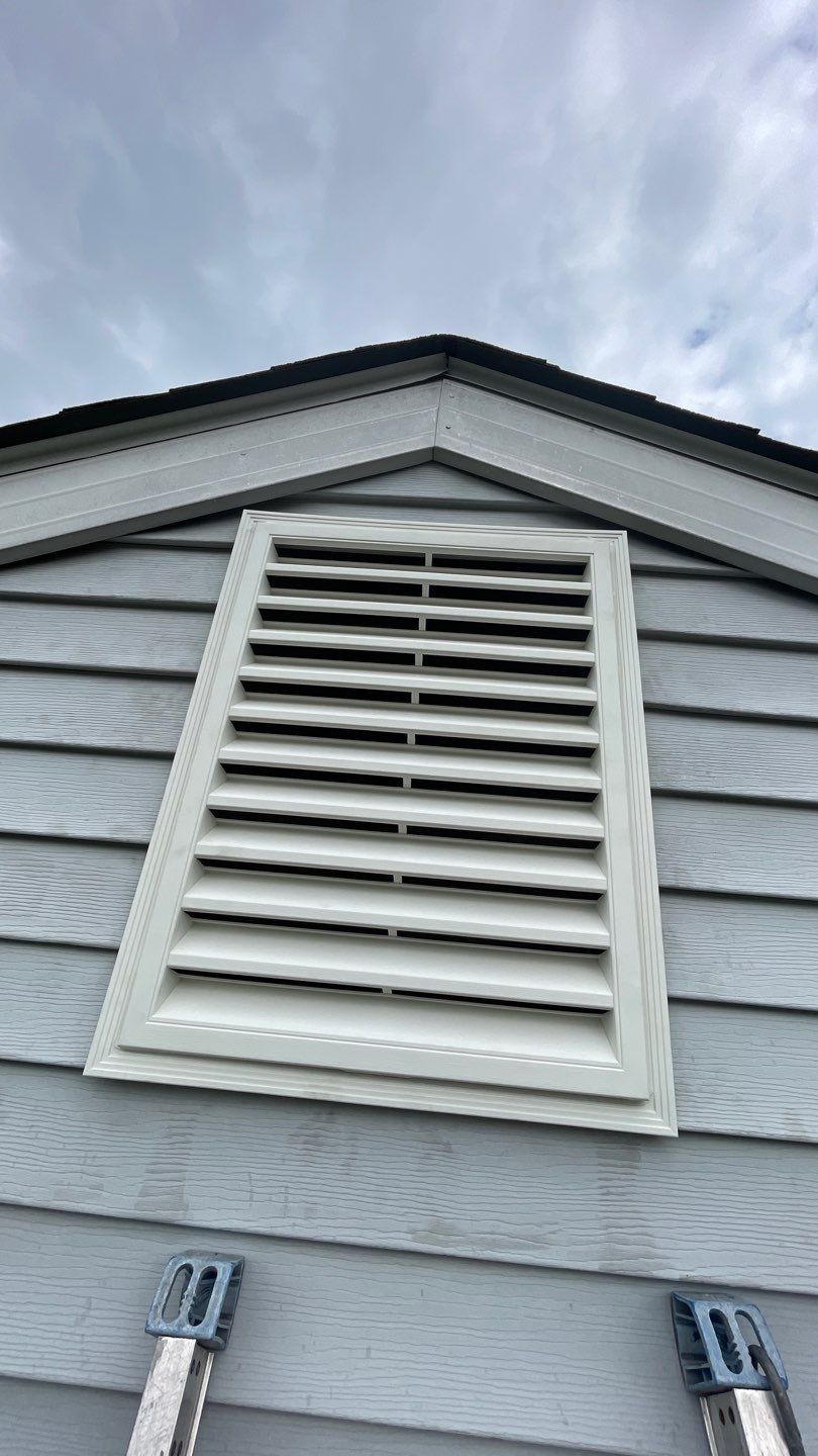 Vinyl Siding and Wall Sheathing Repair in Frederick by Frederick Roof Repair