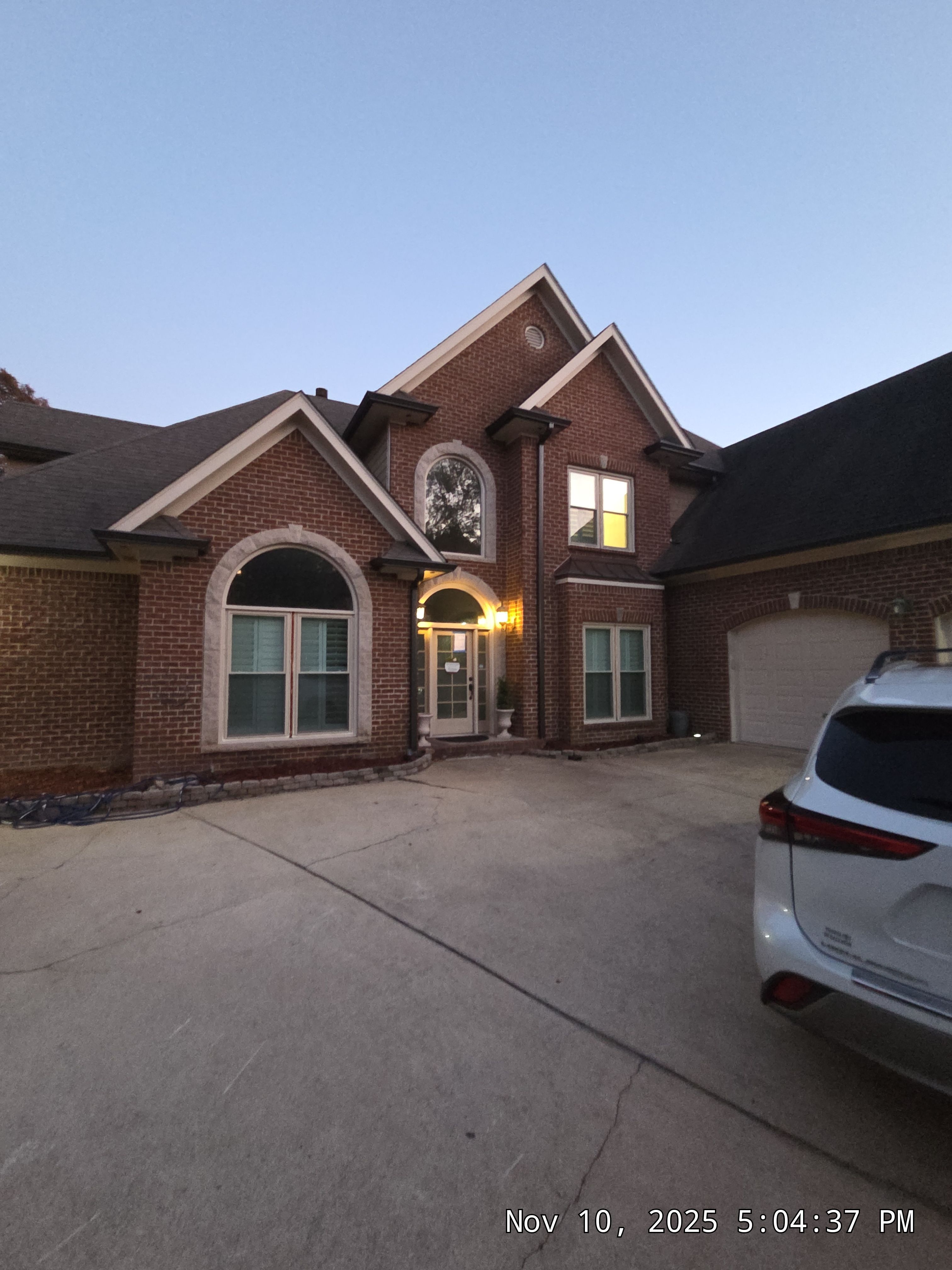 Mansoob Project in Hoover by The Window Source