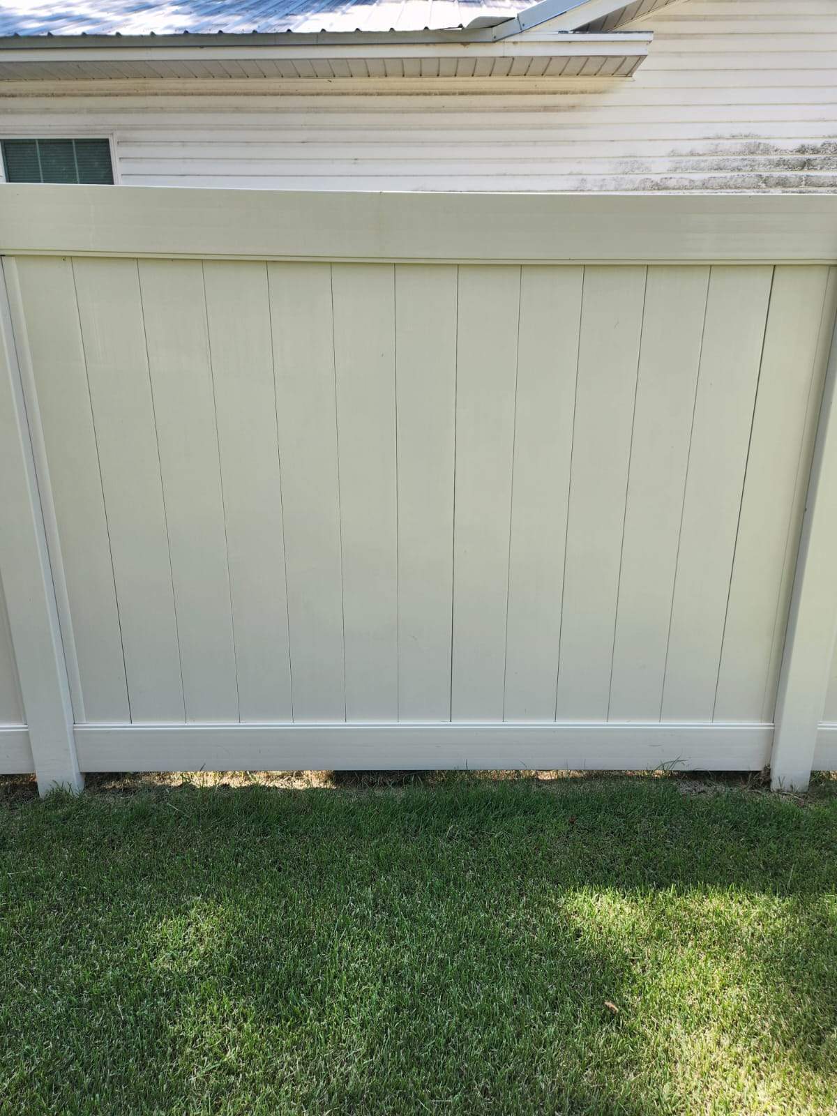 Fence Soft Wash by College Bros Outdoor services