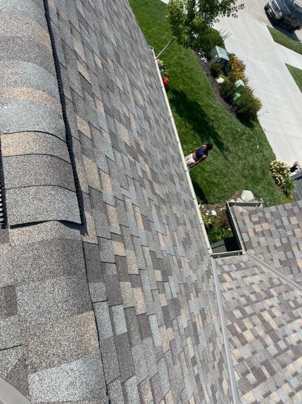 Residential Roofing Installation using IKO Nordic Cornerstone Impact Resistant Class 4 by Lightning Exteriors