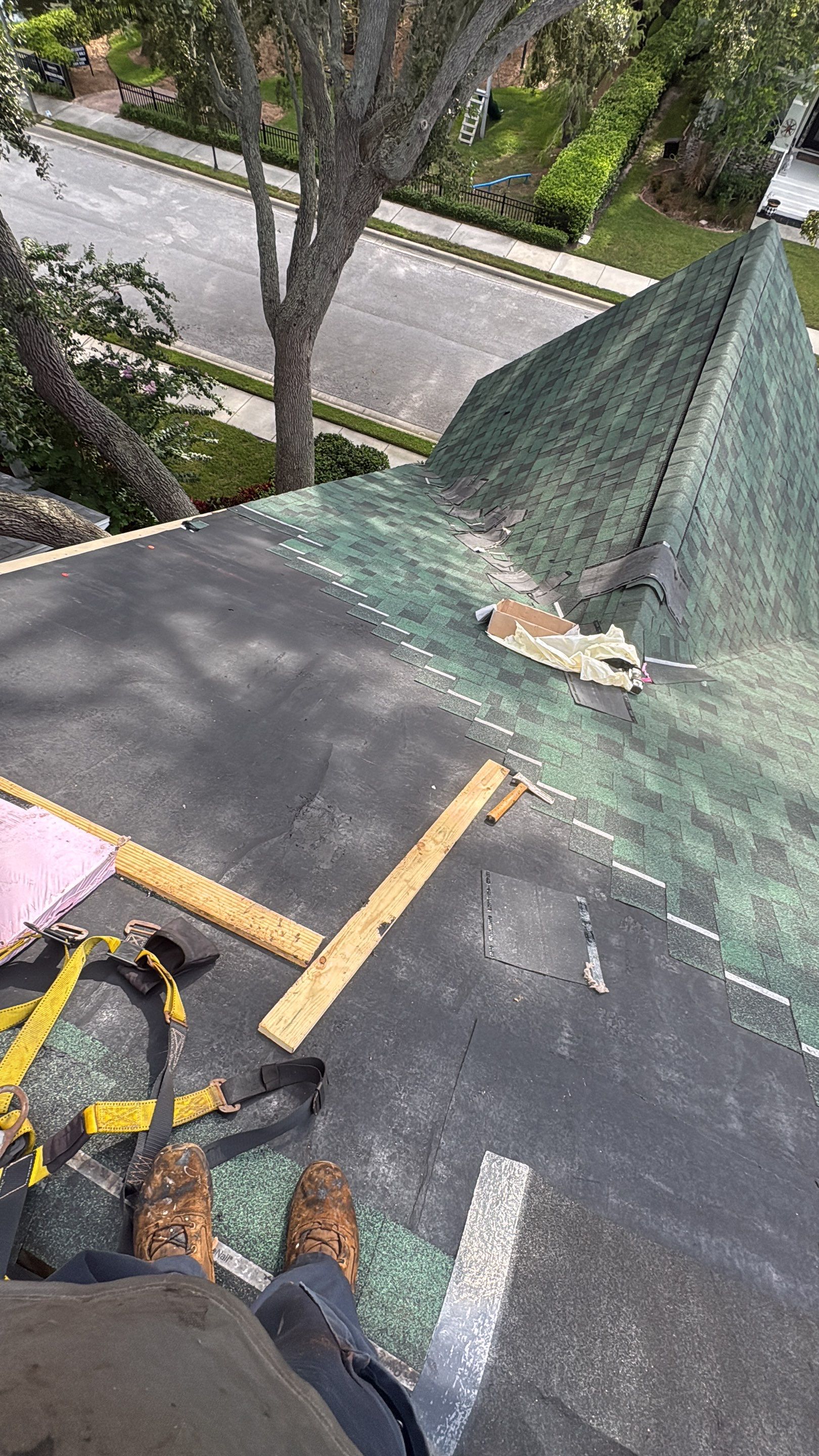 Project in Seminole 33776 by Mitchell Roofing Company LLC