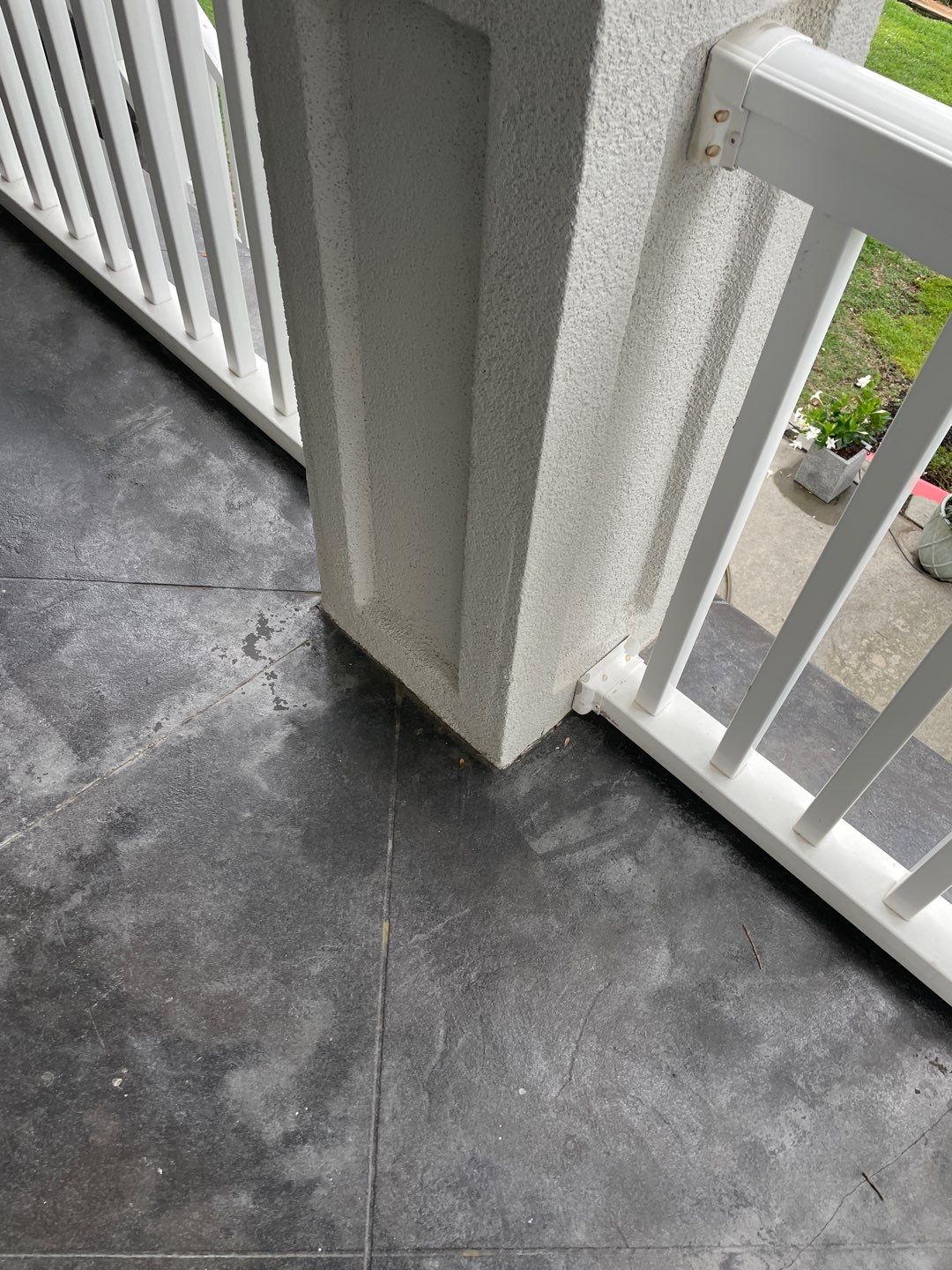 Concrete using AcryFin by DuraSeal
