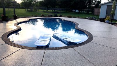 Patio & Pool Deck Coating using Pecan with Redwood