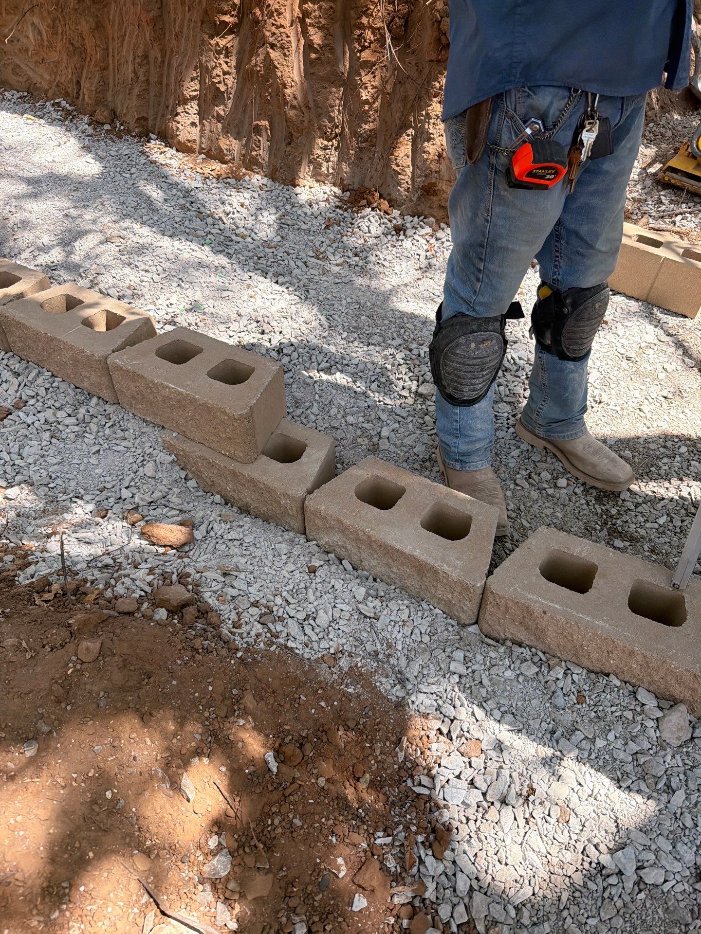 Retaining Wall by Clays Services Inc