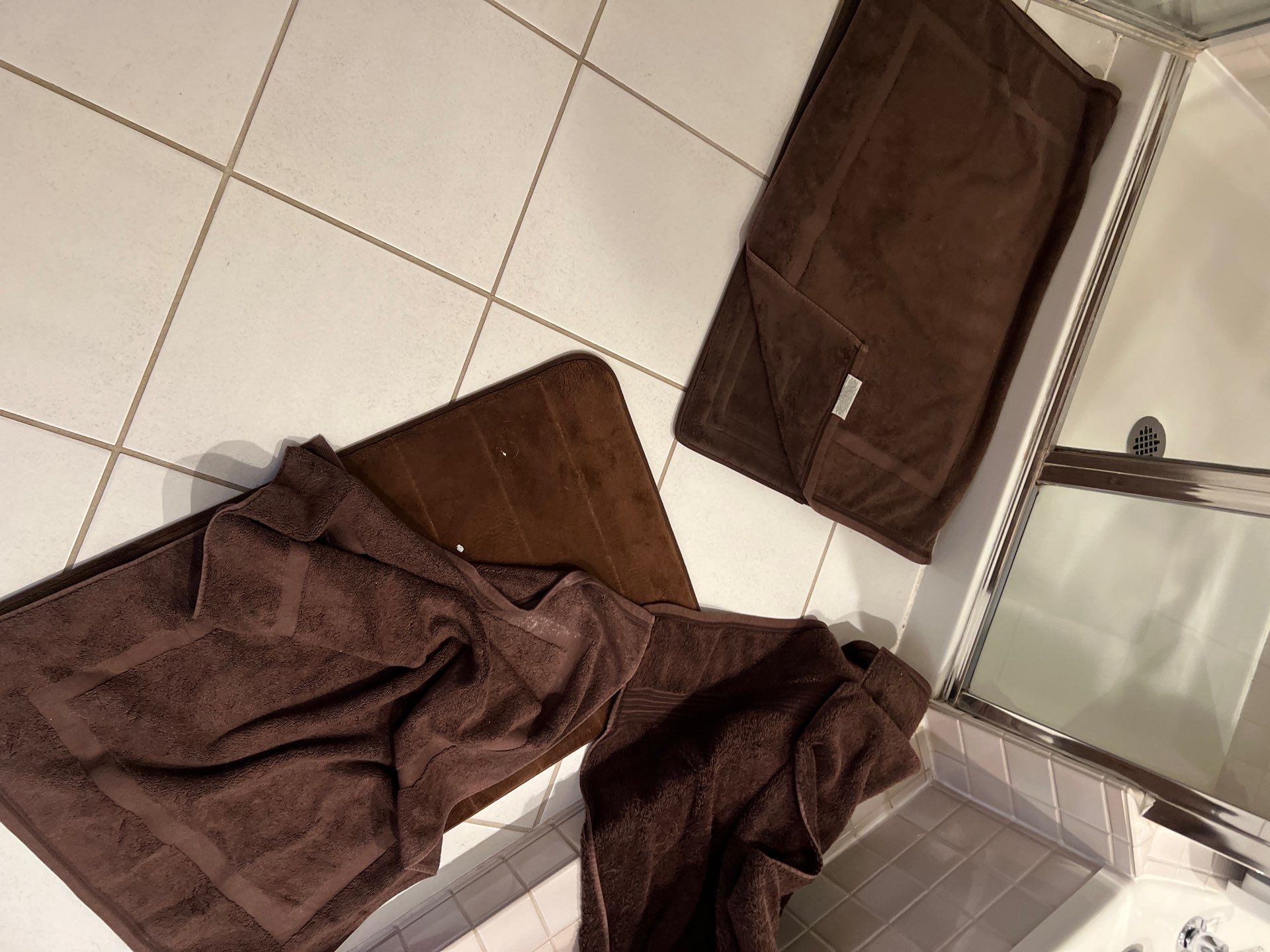 House cleaning in Lake Oswego by Cloud 9 Professional Cleaning Services