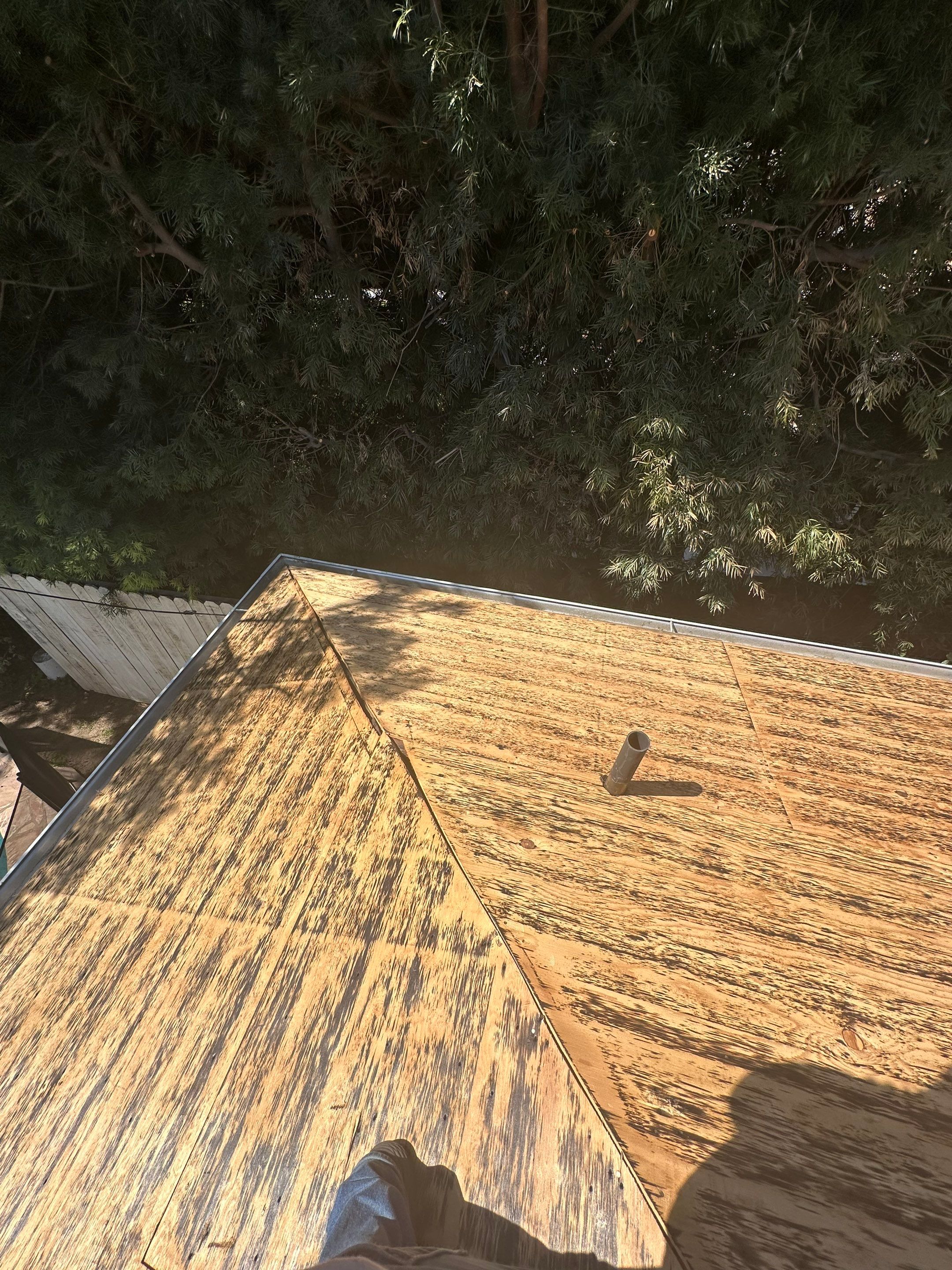 Roof Replacement - Los Angeles, CA 91423 by Epic Roof Replacement