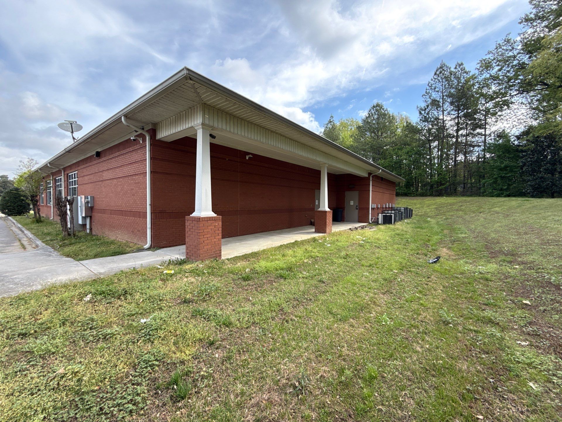 Memphis Commercial Gutter Replacement by Revival Roofing Services
