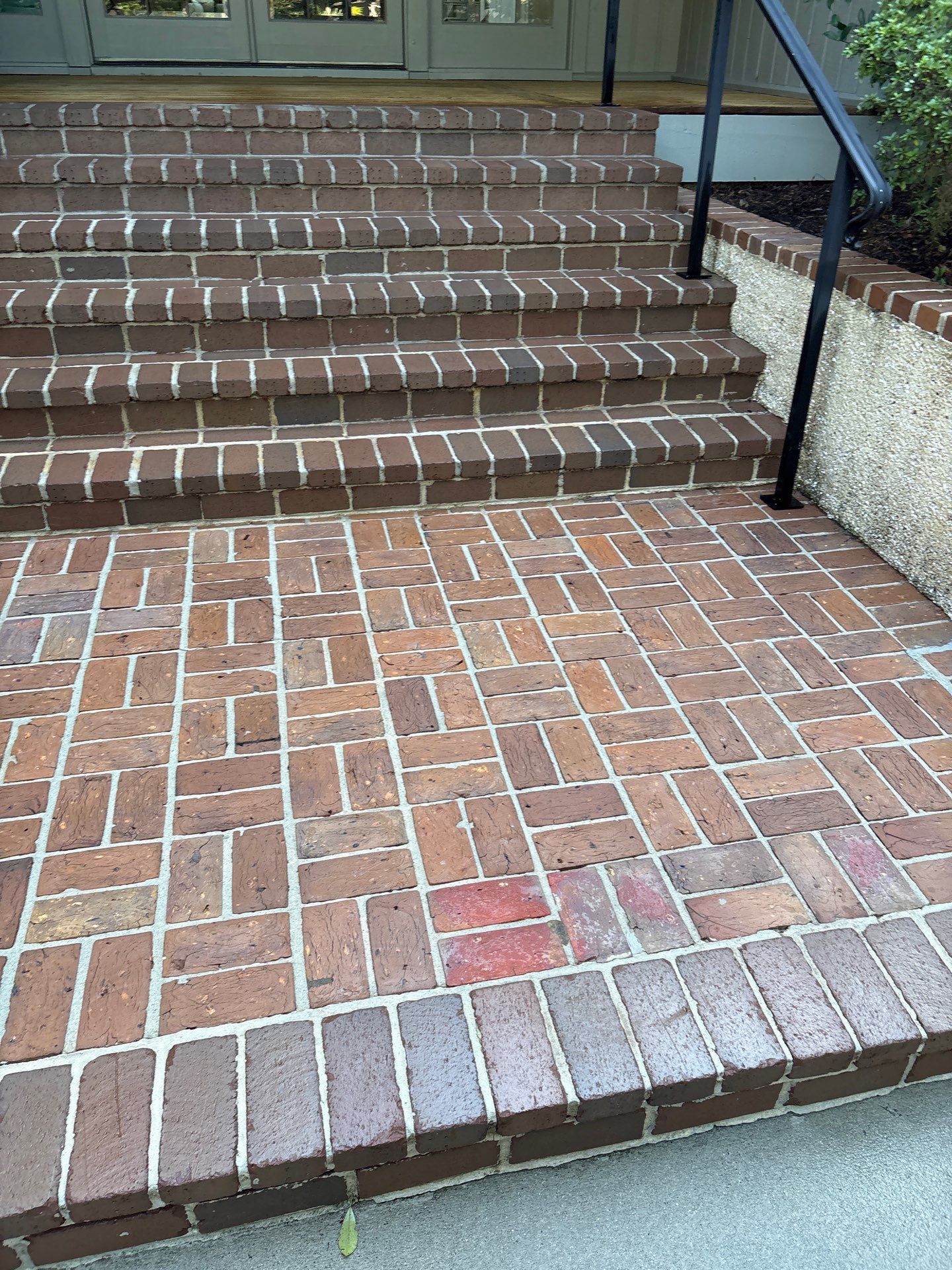Wood Deck using Wood Sealant by DuraSeal