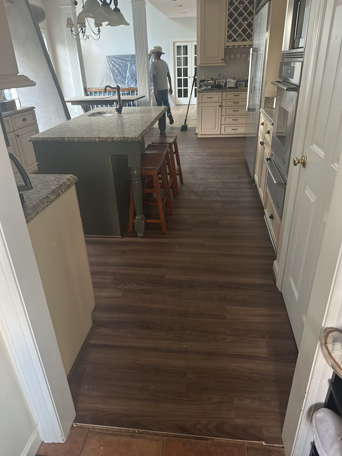 Fireplace remodel, Great Falls, VA by Fairfax Contractors, LLC