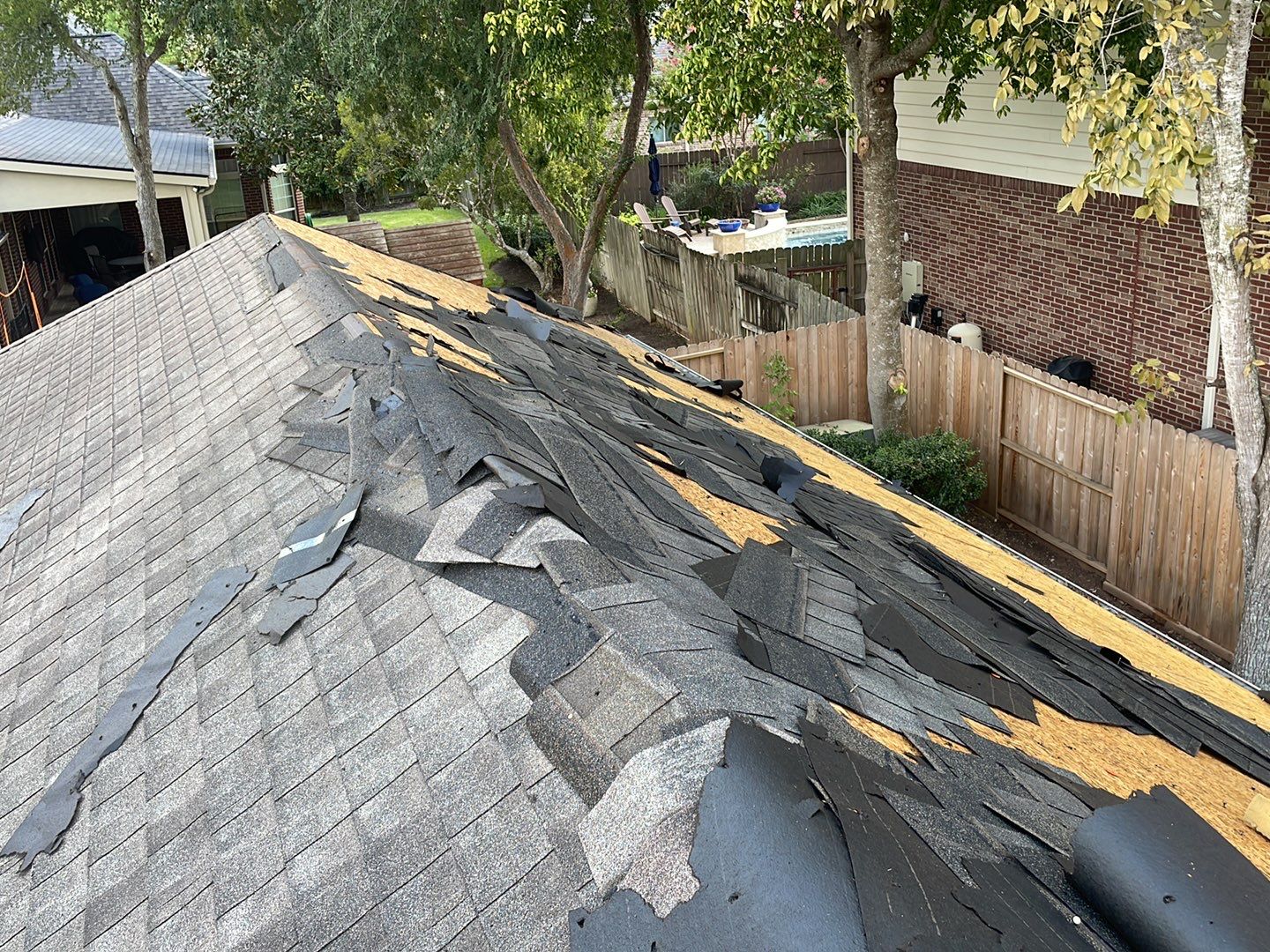 Residential Roofing Installation using Owen's Corning Duration (Lifetime) Shingles by Roof Repair Company